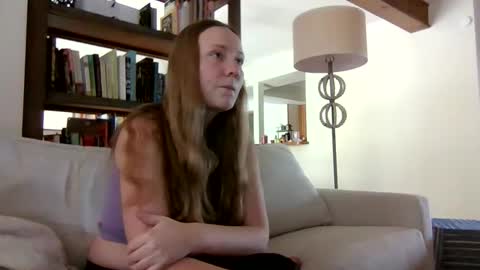 Sky Winters online show from 10.25.25