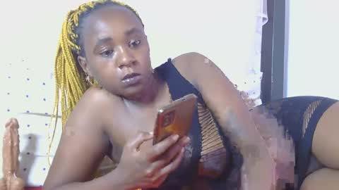 Bella online show from 02.25.25