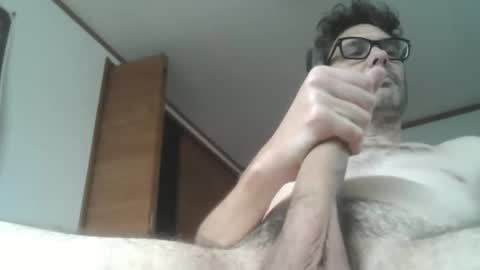 Snapshot of slambo001 chatting on 10.20.25 slambo001 online show from 10.20.25