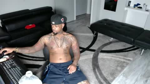 Snapshot of slangondemhoes chatting on 01.02.25 nasty twitter KASHCARTERATL online show from 01.02.25