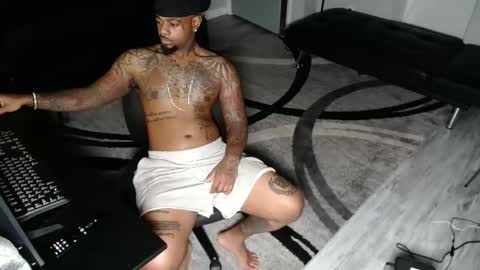 Snapshot of slangondemhoes chatting on 02.10.25 nasty twitter KASHCARTERATL online show from 02.10.25