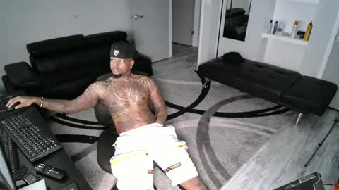 Snapshot of slangondemhoes chatting on 03.06.25 nasty twitter KASHCARTERATL online show from 03.06.25