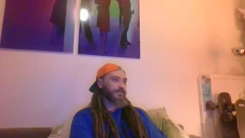 Snapshot of slashfantasy chatting on 12.02.24 slashfantasy online show from 12.02.24