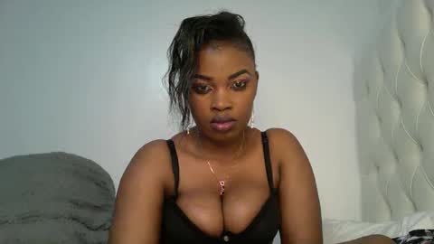 Rose online show from 09.28.25