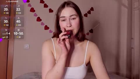 Snapshot of sleeeepy_af chatting on 02.20.25 Alice online show from 02.20.25