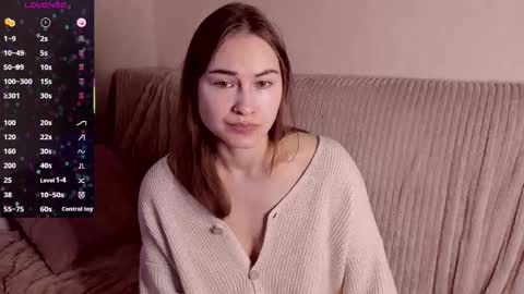 Snapshot of sleeeepy_af chatting on 10.20.25 Alice online show from 10.20.25