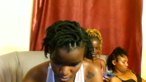 sleek_ass online show from 03.02.25