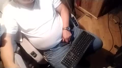 sleepwithyou online show from 10.30.25