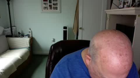 Snapshot of slick50000 chatting on 01.02.25 slick50000 online show from 01.02.25