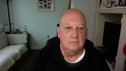 Snapshot of slick50000 chatting on 01.03.25 slick50000 online show from 01.03.25