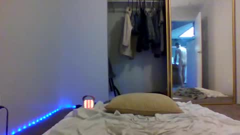 Snapshot of slickdickfreak chatting on 03.15.26 slickdickfreak online show from 03.15.26