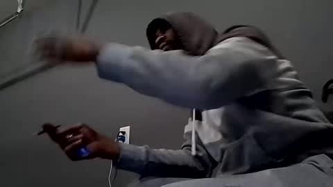 Snapshot of slickerthan12 chatting on 01.23.25 BBC Hanging online show from 01.23.25