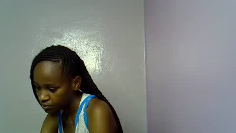 Snapshot of slim_alicia chatting on 10.07.25 Alicia online show from 10.07.25