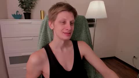 Snapshot of slim_andy chatting on 10.30.25 Andy online show from 10.30.25