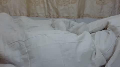 slim_kiteey online show from 10.06.25