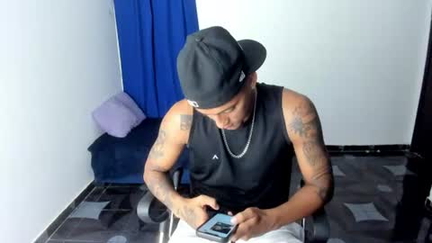 Snapshot of slim_master12 chatting on 06.29.26 slim_master12 online show from 06.29.26