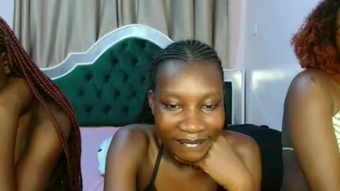Pearly online show from 09.11.25
