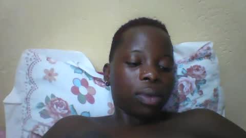 slim_petite_ebony online show from 01.08.25