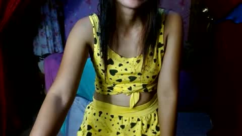 Snapshot of slimlady2023 chatting on 12.16.24 Anna online show from 12.16.24