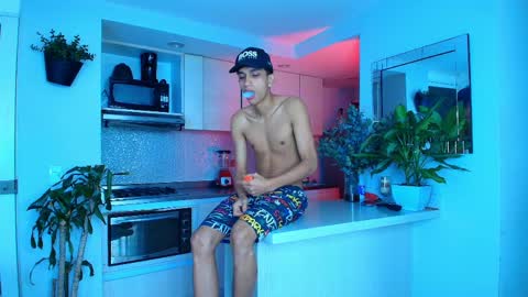 Shellsy  Jack AND THE GREAT Luis MODERATING  online show from 04.12.26