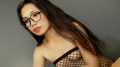 slut4attention online show from 11.18.25