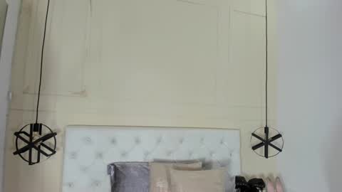 Luna online show from 12.30.24