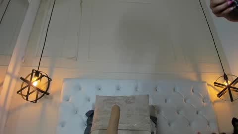 Luna online show from 02.04.25