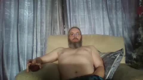 Snapshot of slutfucker20 chatting on 12.08.24 slutfucker20 online show from 12.08.24