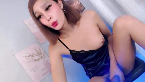 slutnextdoor28 online show from 05.15.26