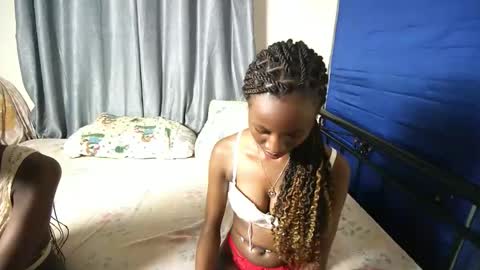 Snapshot of slutty_baddie chatting on 09.22.25 slutty_baddie online show from 09.22.25