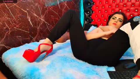 Snapshot of slutty_milf_bitch chatting on 02.20.26 Ana online show from 02.20.26