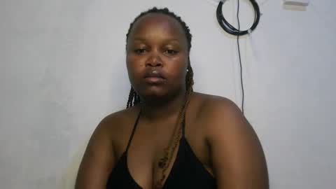 Snapshot of slutty_shan chatting on 10.22.25 slutty_shan online show from 10.22.25