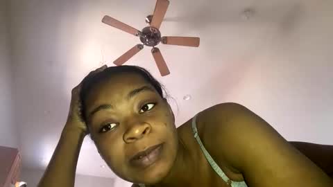 Snapshot of sluttyduchess1 chatting on 02.28.26 sluttyduchess1 online show from 02.28.26