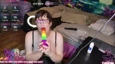 Faye online show from 10.24.25