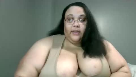 Snapshot of sluttyjess31 chatting on 06.07.26 Jessica online show from 06.07.26