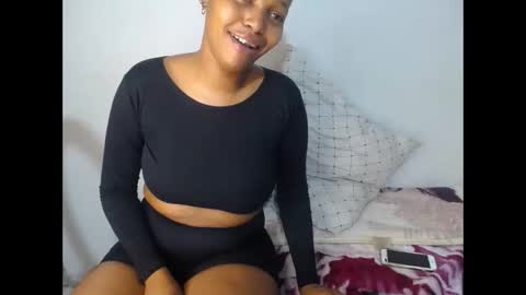 Snapshot of sluttykayy_ chatting on 10.23.25 sluttykayy_ online show from 10.23.25