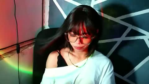 sluttypatotie online show from 04.24.26