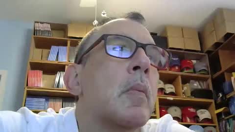 Snapshot of sluttyslave81 chatting on 11.02.25 sluttyslave81 online show from 11.02.25