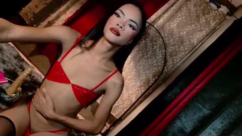 Snapshot of slutxcums_farrah69 chatting on 09.20.25 Dont forget to follow me give me thumbs upIm  a New  kataluna online show from 09.20.25