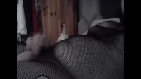 slutyboy1261 online show from 10.18.25