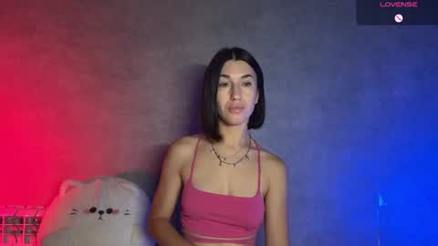Snapshot of smaillev chatting on 06.26.26 Melani online show from 06.26.26
