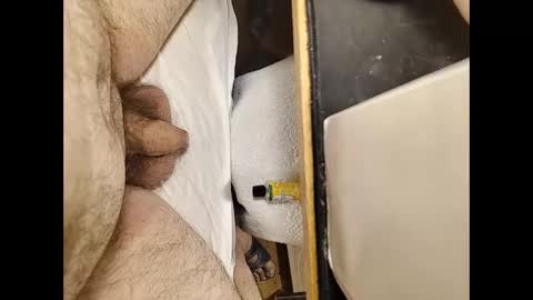 Snapshot of small_1986 chatting on 12.20.24 transmisin gratuita bajo demanda free broadcast on demand online show from 12.20.24