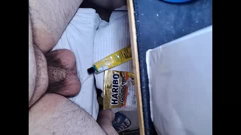 Snapshot of small_1986 chatting on 01.09.25 transmisin gratuita bajo demanda free broadcast on demand online show from 01.09.25