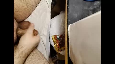 Snapshot of small_1986 chatting on 02.20.25 transmisin gratuita bajo demanda free broadcast on demand online show from 02.20.25