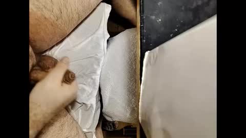 Snapshot of small_1986 chatting on 02.22.25 transmisin gratuita bajo demanda free broadcast on demand online show from 02.22.25