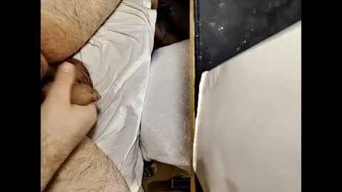 Snapshot of small_1986 chatting on 02.23.25 transmisin gratuita bajo demanda free broadcast on demand online show from 02.23.25