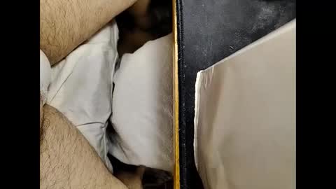 Snapshot of small_1986 chatting on 02.25.25 transmisin gratuita bajo demanda free broadcast on demand online show from 02.25.25