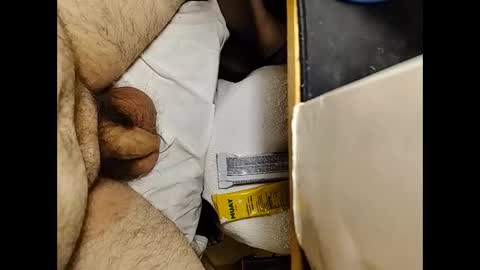 Snapshot of small_1986 chatting on 02.25.25 transmisin gratuita bajo demanda free broadcast on demand online show from 02.25.25