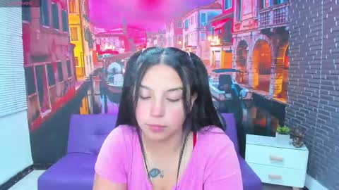 Mariana Torres online show from 12.03.25