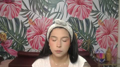 Mariana Torres online show from 04.06.26